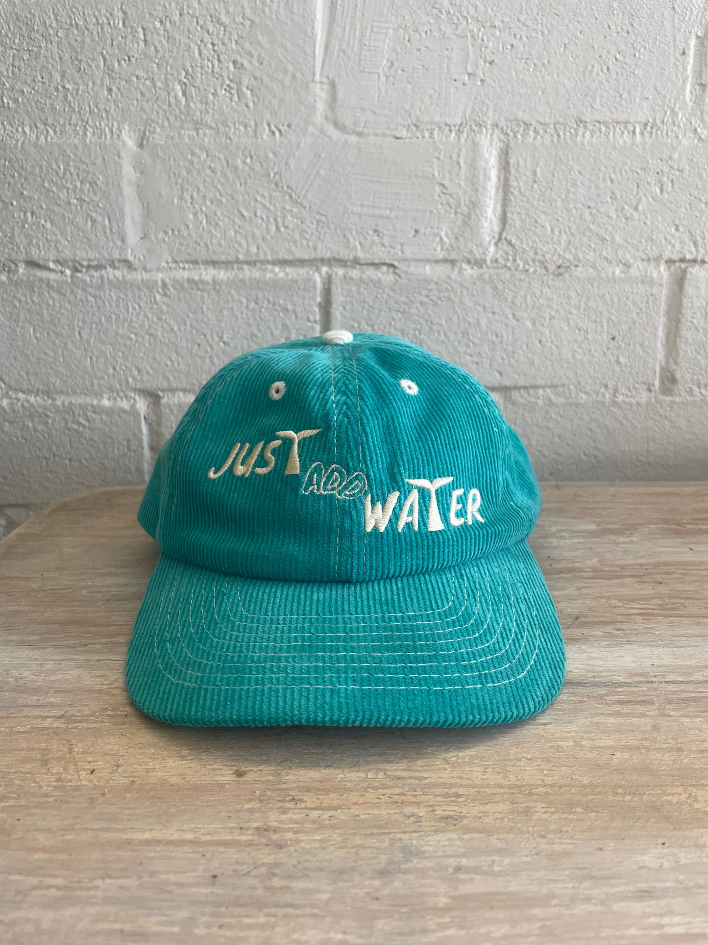 Waving Whale 6 panel